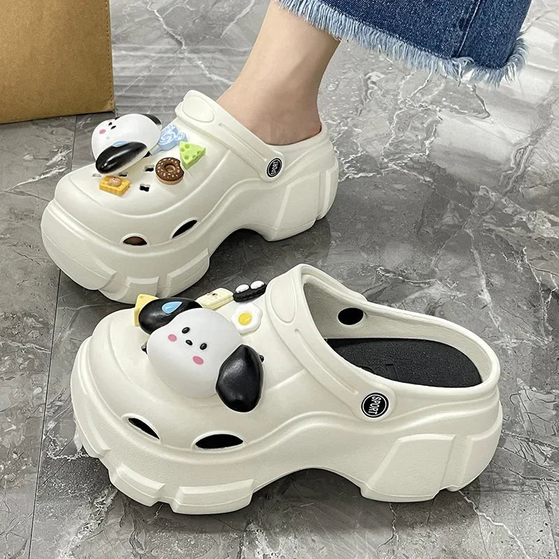 2024 New Sandal Slippers DIY Cute Cartoon Clogs Women Mules Summer Beach Sandals Cave Hole Female Garden Shoe For Students Girls